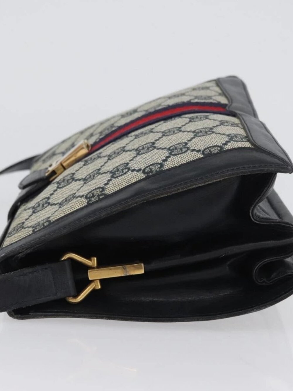 GUCCI GG Supreme Sherry Line Shoulder Bag PVC Navy Gold Auth 171984 - Picture 6 of 16